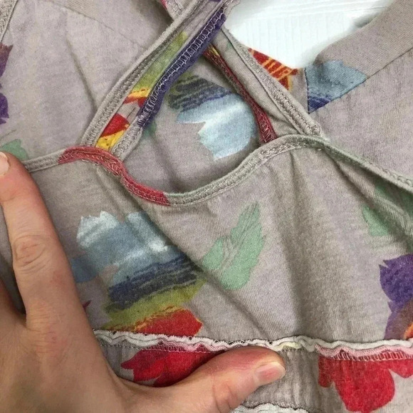 Bluenotes Floral Tank Top Flowy Size Small - Picture 14 of 16